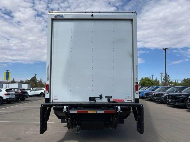2024 Chevrolet 6500XD LCF Medium ASH Gray