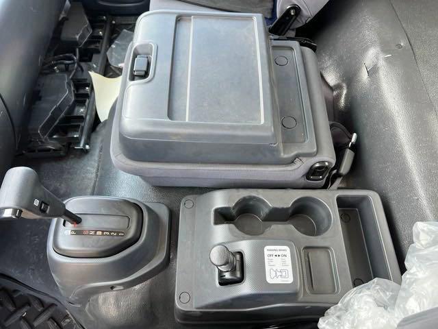 2024 Chevrolet 6500XD LCF Medium ASH Gray