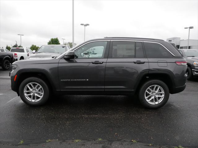2024 Jeep Grand Cherokee Laredo X 4x4
