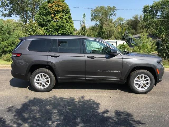 2024 Jeep Grand Cherokee GRAND CHEROKEE L LAREDO X 4X4