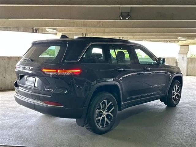 2024 Jeep Grand Cherokee GRAND CHEROKEE LIMITED 4X4