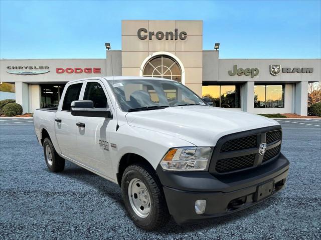 2024 RAM Ram 1500 Classic RAM 1500 CLASSIC TRADESMAN CREW CAB 4X4 57 BOX