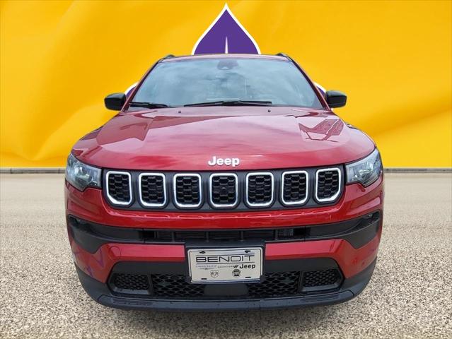 2024 Jeep Compass COMPASS LATITUDE LUX 4X4