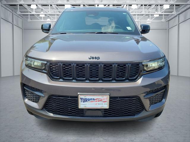 2023 Jeep Grand Cherokee Altitude 4x4