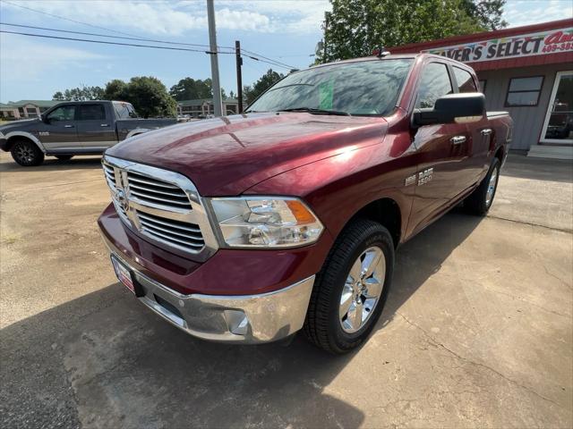 2017 RAM 1500 Lone Star Crew Cab 4x2 57 Box