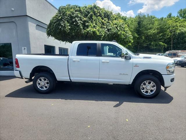 2024 RAM 2500 Laramie Crew Cab 4x4 64 Box