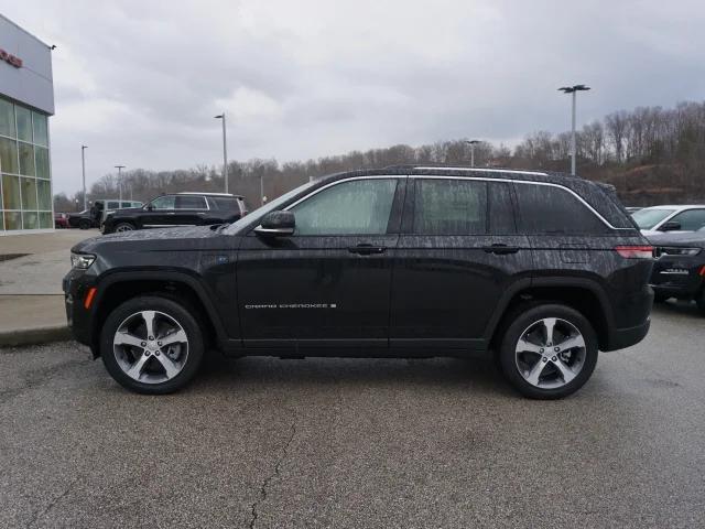 2023 Jeep Grand Cherokee 4xe Base