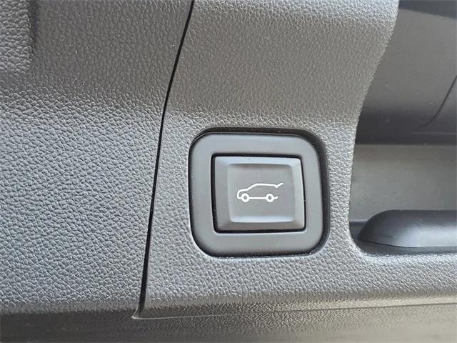 2022 GMC Acadia FWD SLE