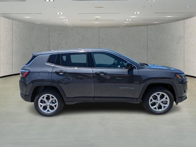 2024 Jeep Compass COMPASS SPORT 4X4