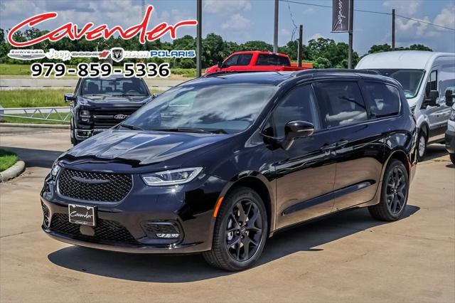 2024 Chrysler Pacifica PACIFICA LIMITED AWD