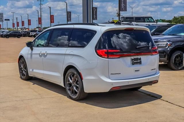 2024 Chrysler Pacifica PACIFICA LIMITED