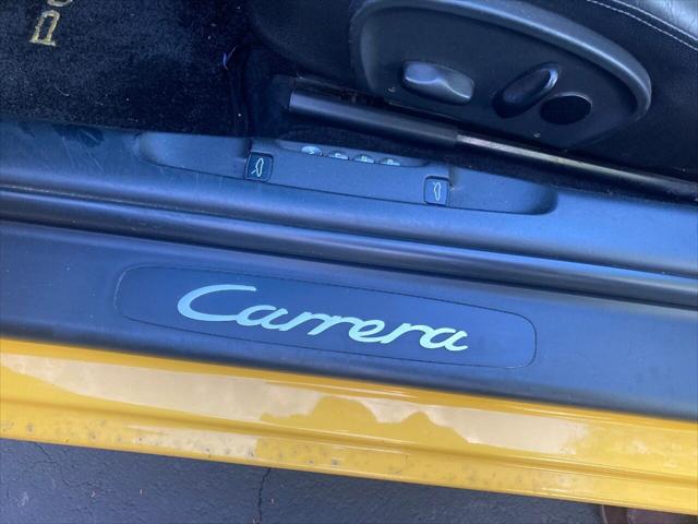 2001 Porsche 911 Carrera
