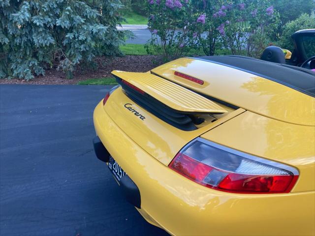 2001 Porsche 911 Carrera