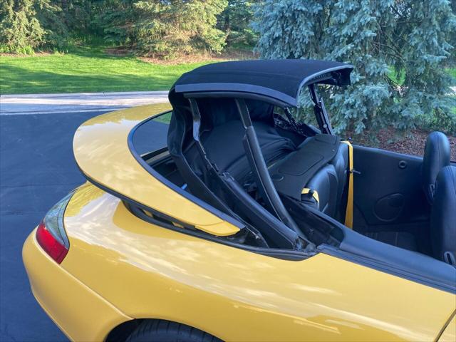 2001 Porsche 911 Carrera