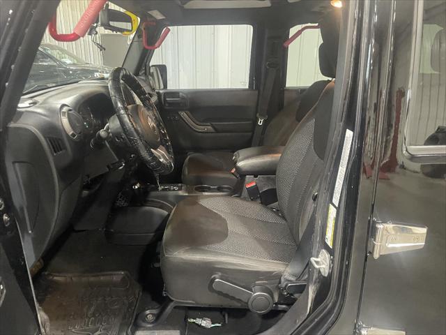 2016 Jeep Wrangler Unlimited Black Bear