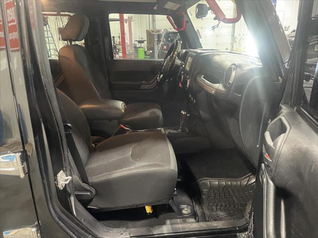 2016 Jeep Wrangler Unlimited Black Bear