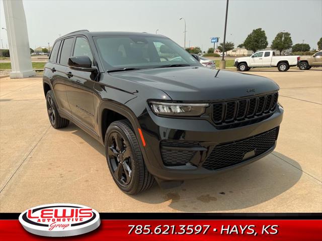2023 Jeep Grand Cherokee Altitude X 4x4 for sale in Hays, KS