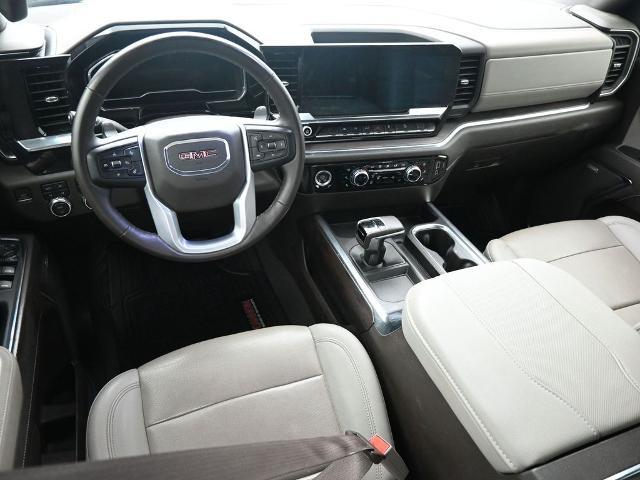 2023 GMC Sierra 1500 4WD Crew Cab Short Box SLT