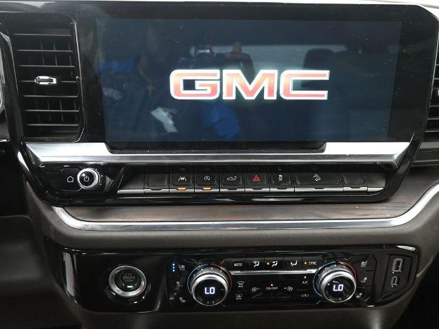 2023 GMC Sierra 1500 4WD Crew Cab Short Box SLT