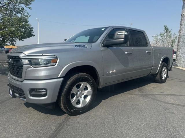 2025 RAM Ram 1500 RAM 1500 BIG HORN CREW CAB 4X4 64 BOX