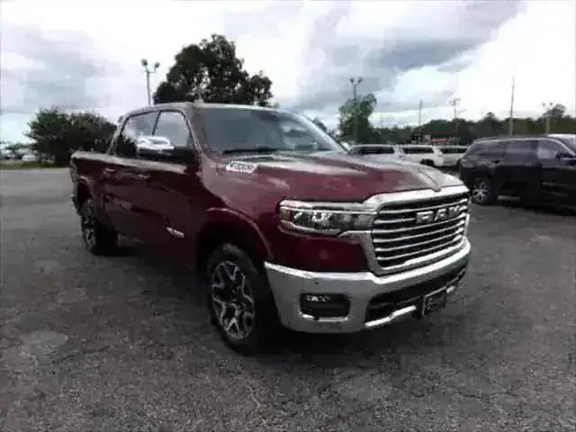 2025 RAM Ram 1500 RAM 1500 LARAMIE CREW CAB 4X4 57 BOX