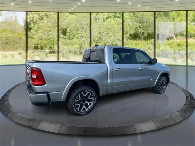 2025 RAM Ram 1500 RAM 1500 BIG HORN CREW CAB 4X4 64 BOX