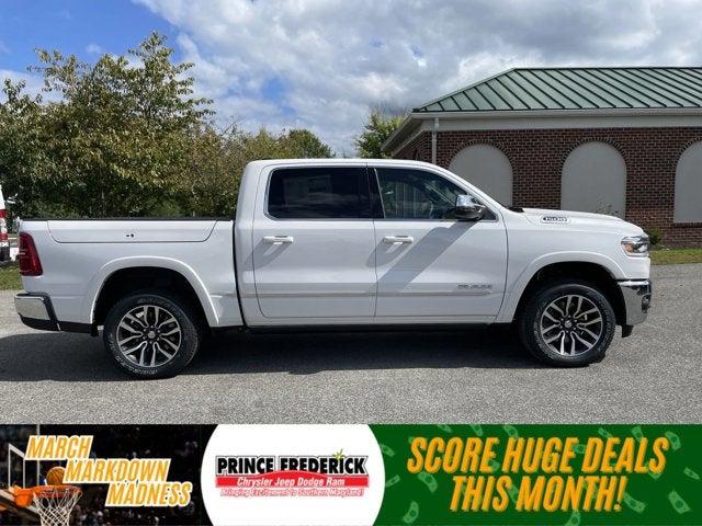 2025 RAM Ram 1500 RAM 1500 LIMITED CREW CAB 4X4 57 BOX