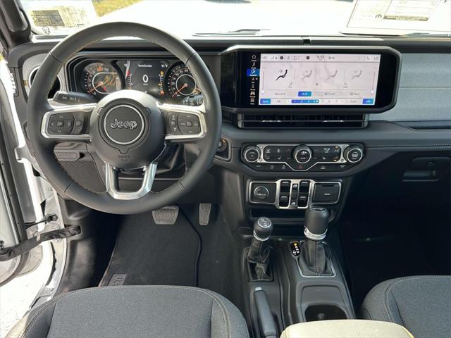 2024 Jeep Wrangler WRANGLER 4-DOOR SAHARA