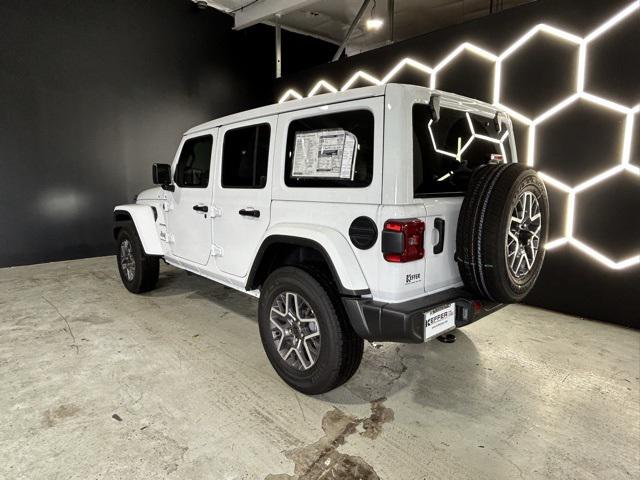 2024 Jeep Wrangler WRANGLER 4-DOOR SAHARA