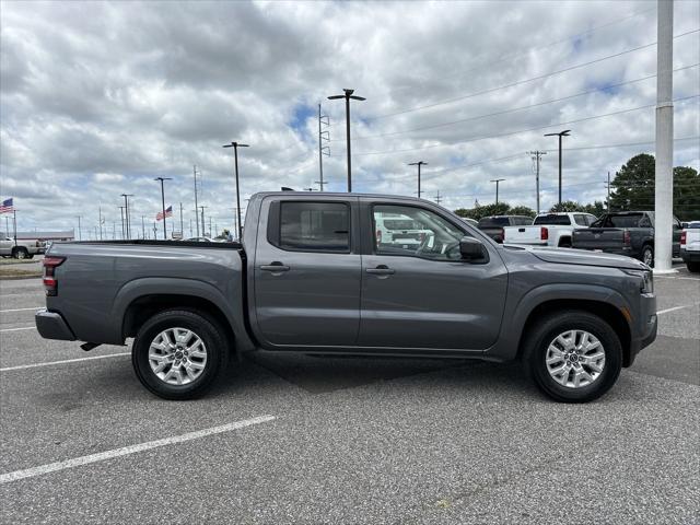 2022 Nissan Frontier Crew Cab SV 4x2