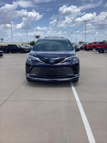 2021 Toyota Sienna Platinum