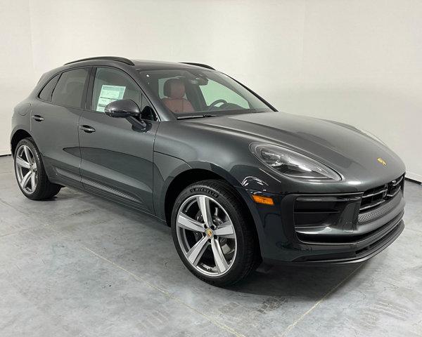 2024 Porsche Macan AWD