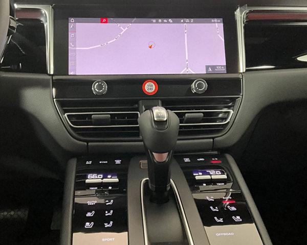 2024 Porsche Macan AWD