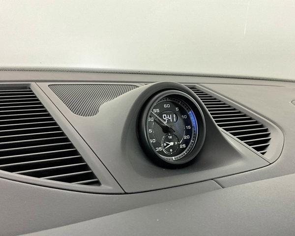 2024 Porsche Macan T