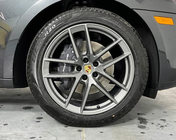 2024 Porsche Macan T