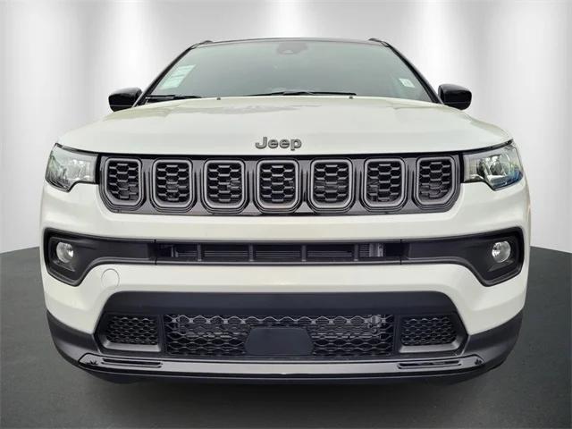 2024 Jeep Compass COMPASS LATITUDE 4X4