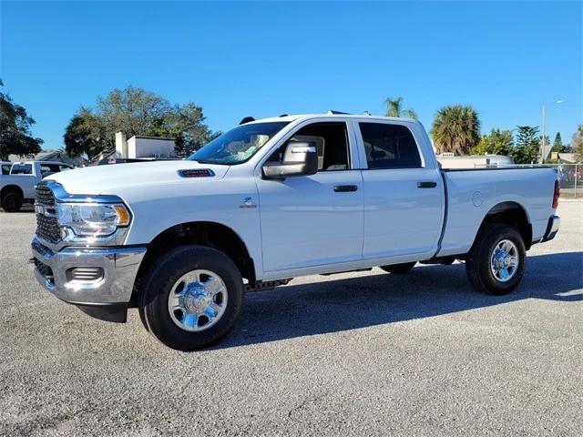 2024 RAM Ram 2500 RAM 2500 TRADESMAN CREW CAB 4X4 64 BOX