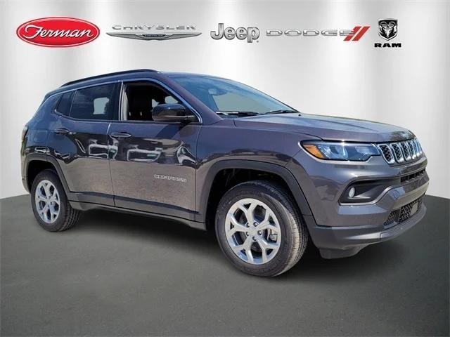 2024 Jeep Compass COMPASS LATITUDE 4X4