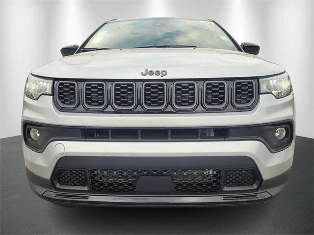 2024 Jeep Compass COMPASS LATITUDE 4X4