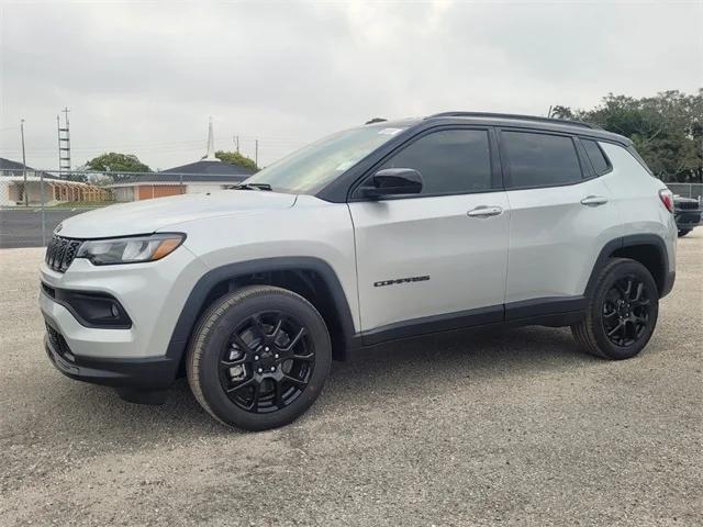 2024 Jeep Compass COMPASS LATITUDE 4X4