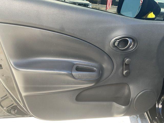 2015 Nissan Versa Note S SR