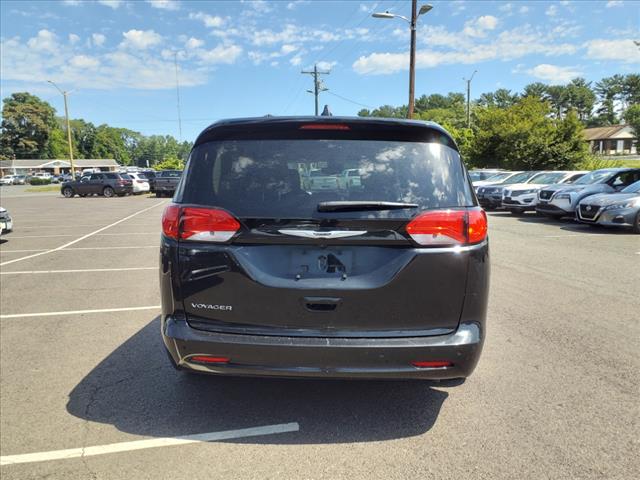 2021 Chrysler Voyager LX