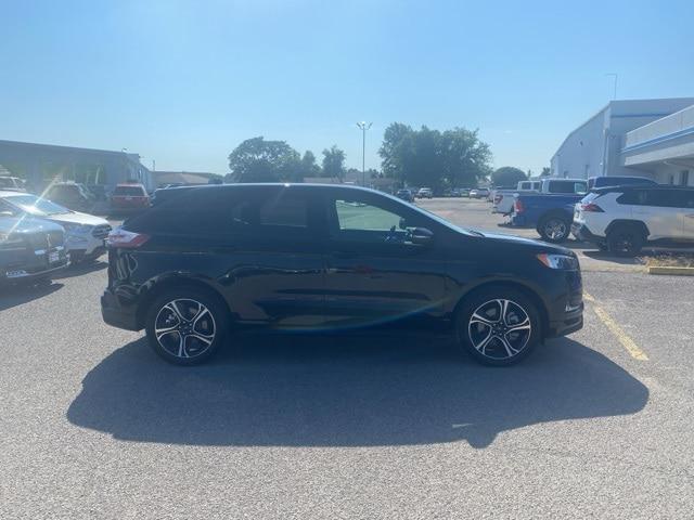 2022 Ford Edge ST