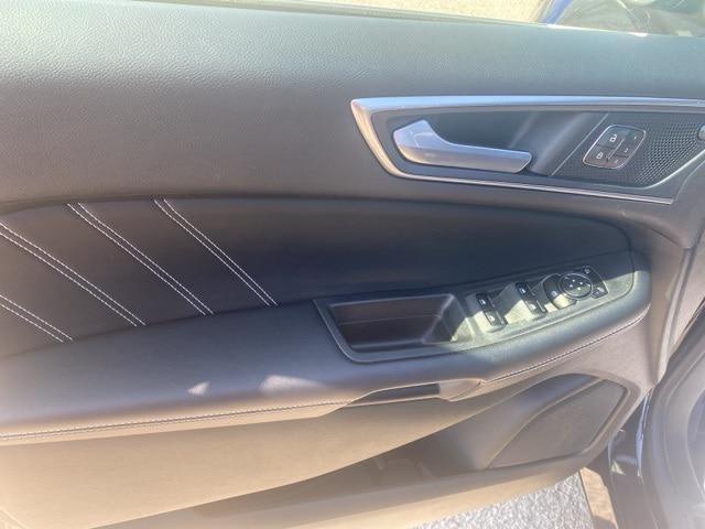 2022 Ford Edge ST