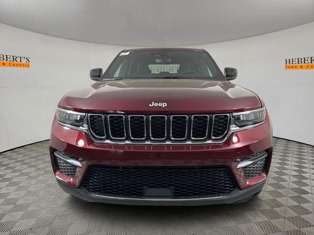 2024 Jeep Grand Cherokee GRAND CHEROKEE LAREDO 4X2