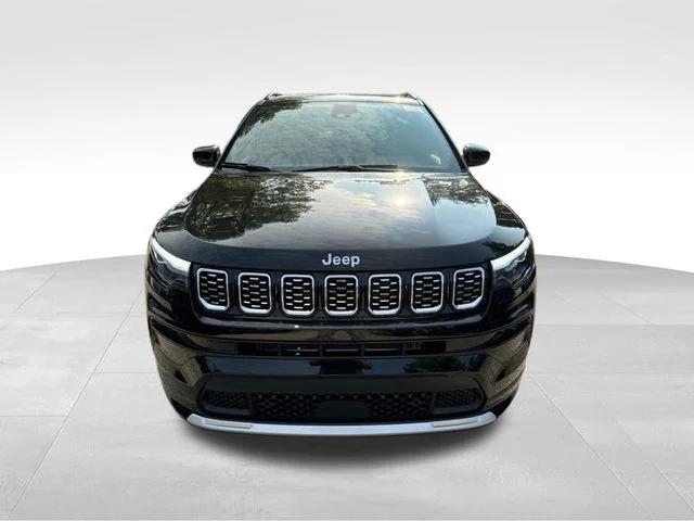 2024 Jeep Compass COMPASS LIMITED 4X4