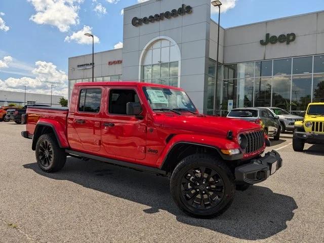 2024 Jeep Gladiator GLADIATOR NIGHTHAWK 4X4