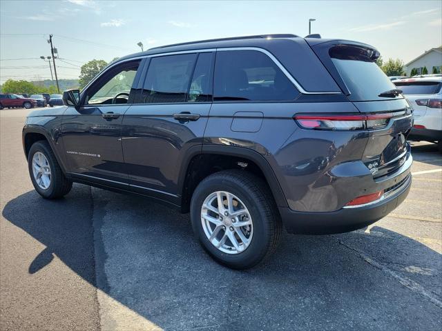 2024 Jeep Grand Cherokee GRAND CHEROKEE LAREDO X 4X4