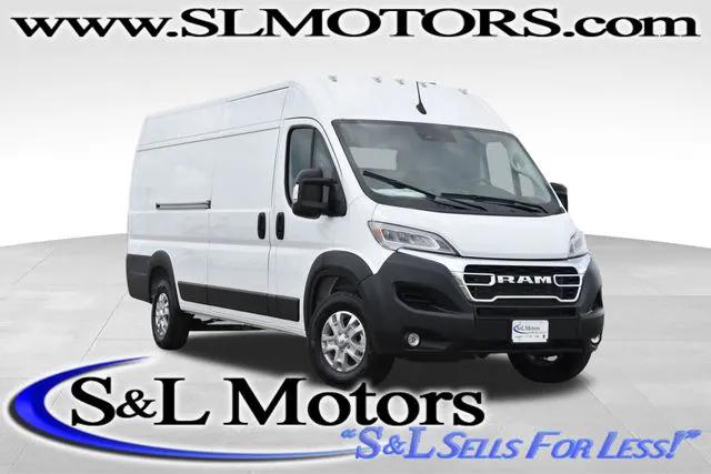 2024 RAM Ram ProMaster RAM PROMASTER 3500 SLT CARGO VAN SUPER HIGH ROOF 159 WB EXT