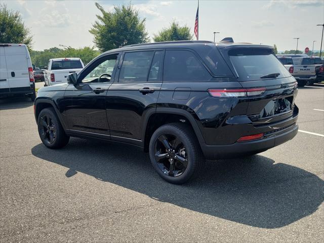 2024 Jeep Grand Cherokee GRAND CHEROKEE LIMITED 4X4